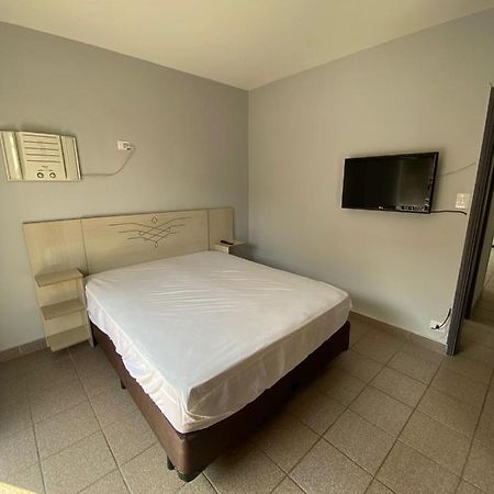 Apartamento Com Estacionamento, Wi-Fi, Ar Condicionado A 300 Metros Da Praia Da Enseada No Guaruja. Extérieur photo