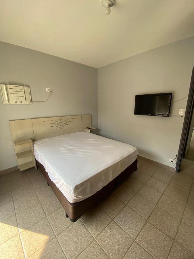 Apartamento Com Estacionamento, Wi-Fi, Ar Condicionado A 300 Metros Da Praia Da Enseada No Guaruja. Extérieur photo