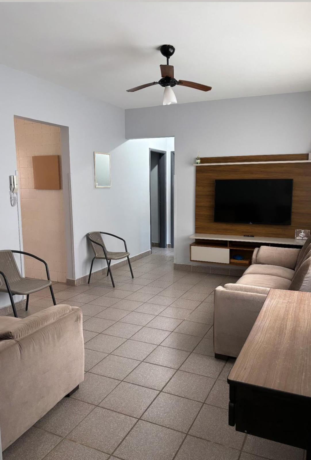 Apartamento Com Estacionamento, Wi-Fi, Ar Condicionado A 300 Metros Da Praia Da Enseada No Guaruja. Extérieur photo